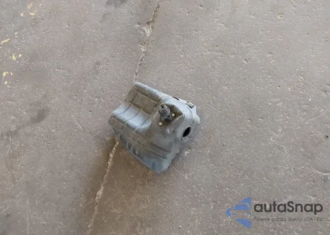 2011 Ford Escape Xlt from USA, damaged, VIN 1FMCU9D70BKA87785